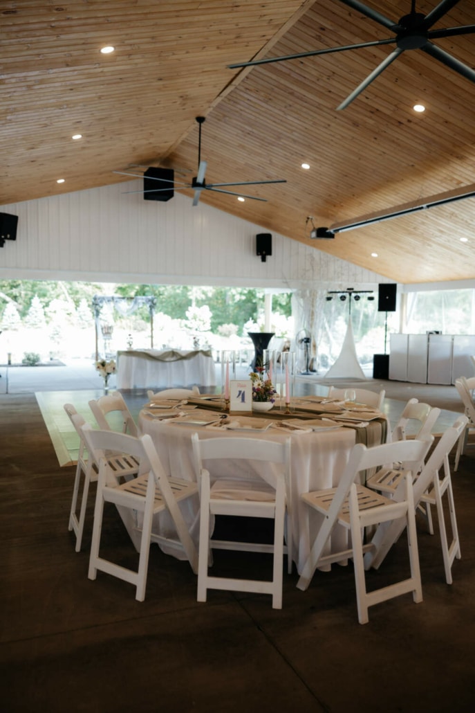 8.9.2026. Madeline Harning & Paul Bavisotto. Emily Braun Photography. Outdoor Reception 1